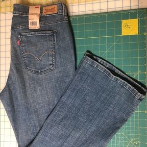NWT Levis Bootcut 515 Mid Rise Jeans 12S
